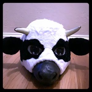 Cow mask